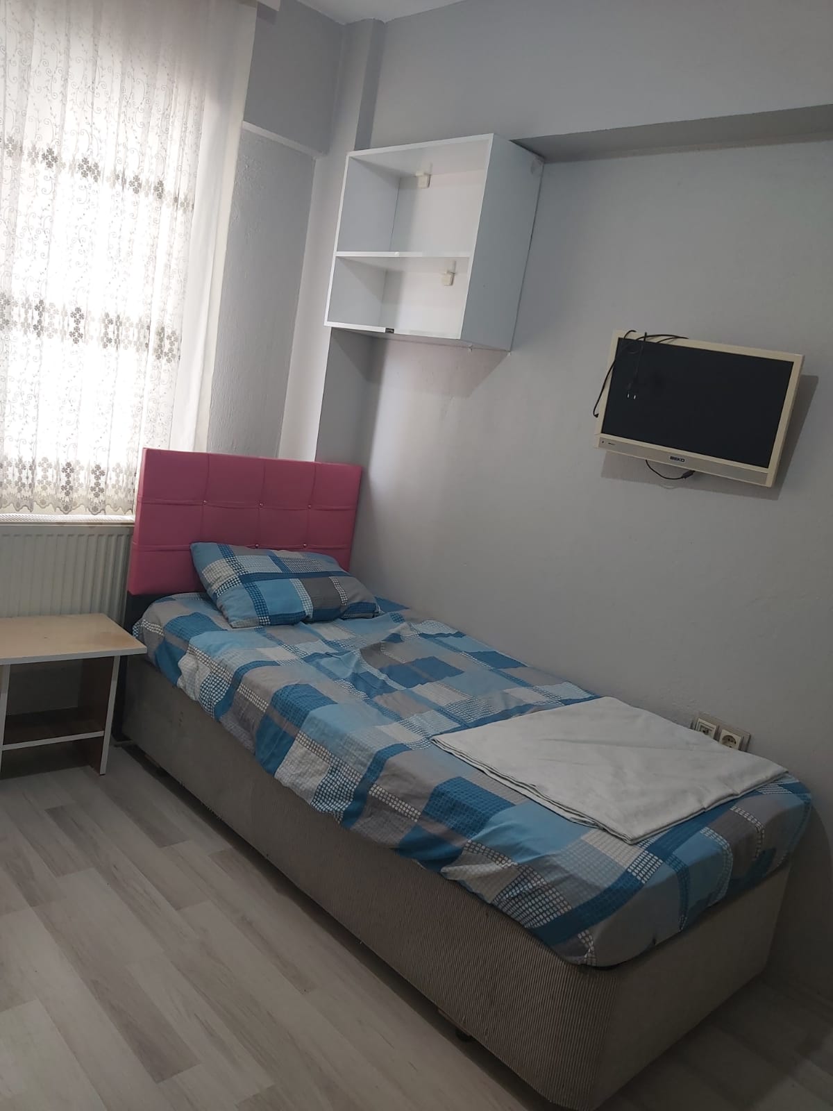 Tek Kişilik Oda - Fotoğraf 1